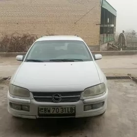 Opel Omega 1995