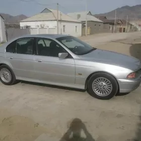 BMW E39 1999