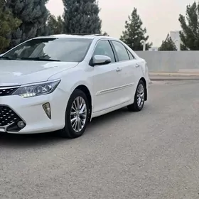 Toyota Camry 2013