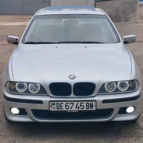 BMW E39 2000