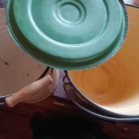 Эмалированные вёдра