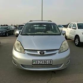 Toyota Sienna 2009