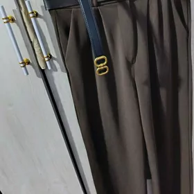 Классический брюк