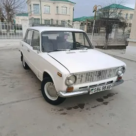 Lada 2104 1980