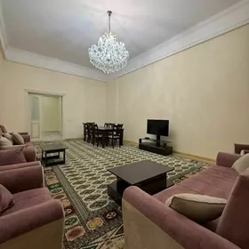 Нефтегаз Элитка 5 ком 5 этаж