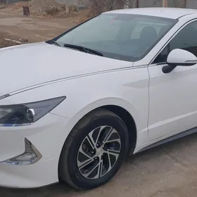 Hyundai Sonata 2020