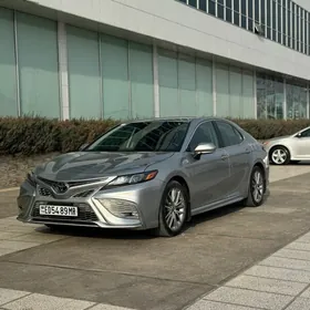 Toyota Camry 2022