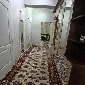 Мир 8 3 этаж 2 комнаты 