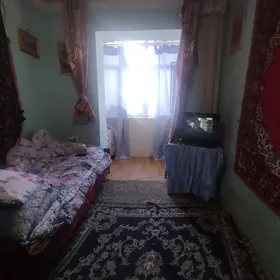 3 комнат 4 этаж