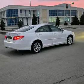 Lexus ES 350 2010