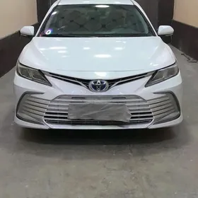 Toyota Camry 2022