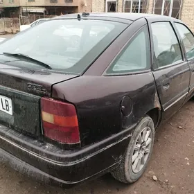 Opel Vectra 1992