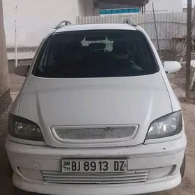 Opel Zafira 1999