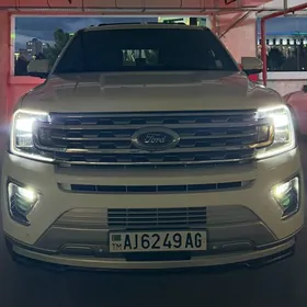 Ford Expedition 2021