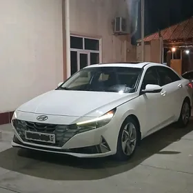 Hyundai Elantra 2021