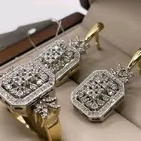 gyzyl komplekt briliant