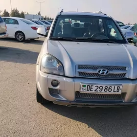 Hyundai Tucson 2005