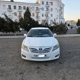 Toyota Camry 2010
