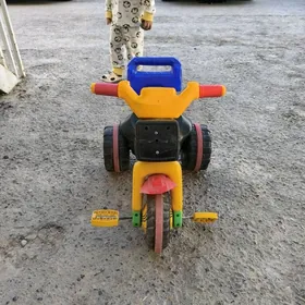 Çaga welsewid, детский велоси