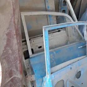 Maskowiç gapylary.kopot.