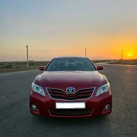 Toyota Camry 2011