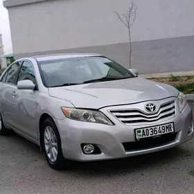 Toyota Camry 2010