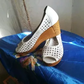 туфли 40р.ботинки24.