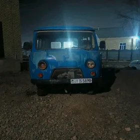 UAZ 2206 2000