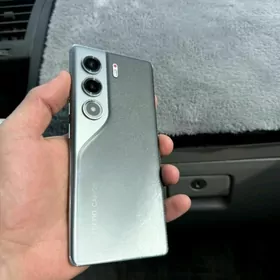 Tecno camon 40 pro