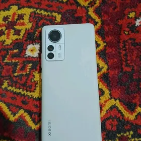 Xiaomi 12 Pro