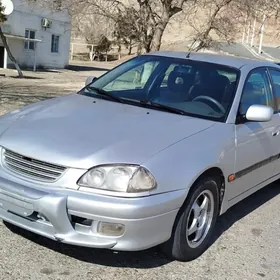 Toyota Avensis 1998