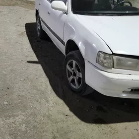 Toyota Sprinter 1995