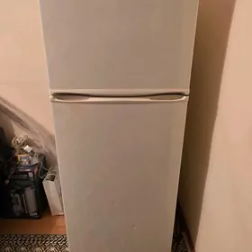 холодильник Samsung