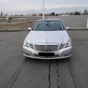 Mercedes-Benz E350 2009