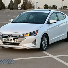 Hyundai Elantra 2020
