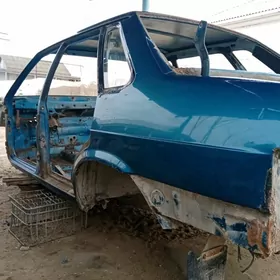 LADA 99 KUZWA ARASSA