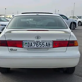 Toyota Camry 2000