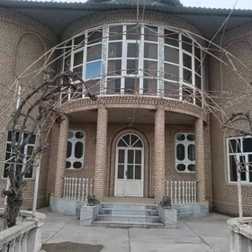 Жилой дом двух этажный