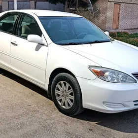 Toyota Camry 2003