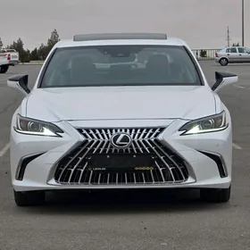 Lexus ES 250 2021