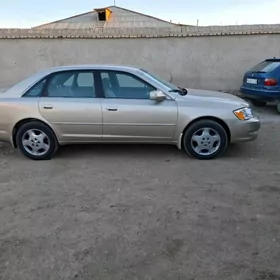 Toyota Avalon 2001