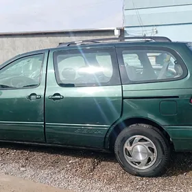 Toyota Sienna 2002