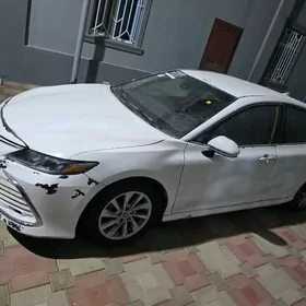 Toyota Camry 2022