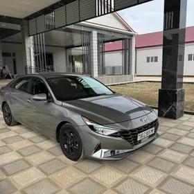 Hyundai Elantra 2021