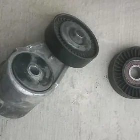 Natrižitel 1.8 morda opel