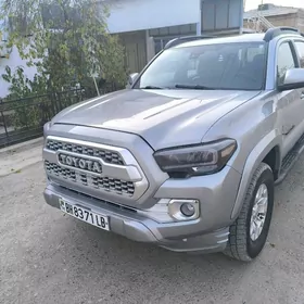 Toyota Tacoma 2019