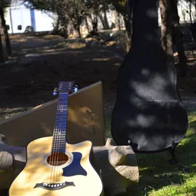 AKUSTIKA GITARA KOMPLEKT 