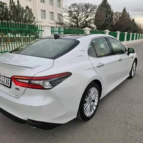 Toyota Camry 2023