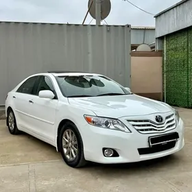 Toyota Camry 2010