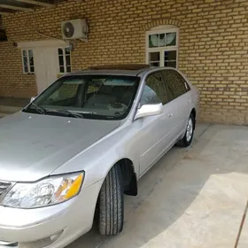Toyota Avalon 2003